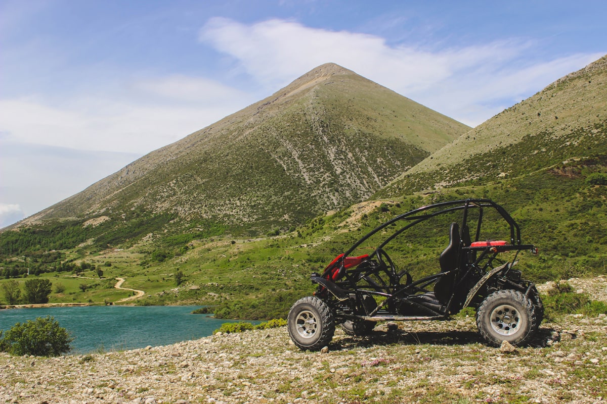 Buggy adventure to Qestorati lake